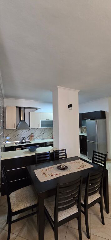 APARTAMENT 3+1, 21 Dhjetori