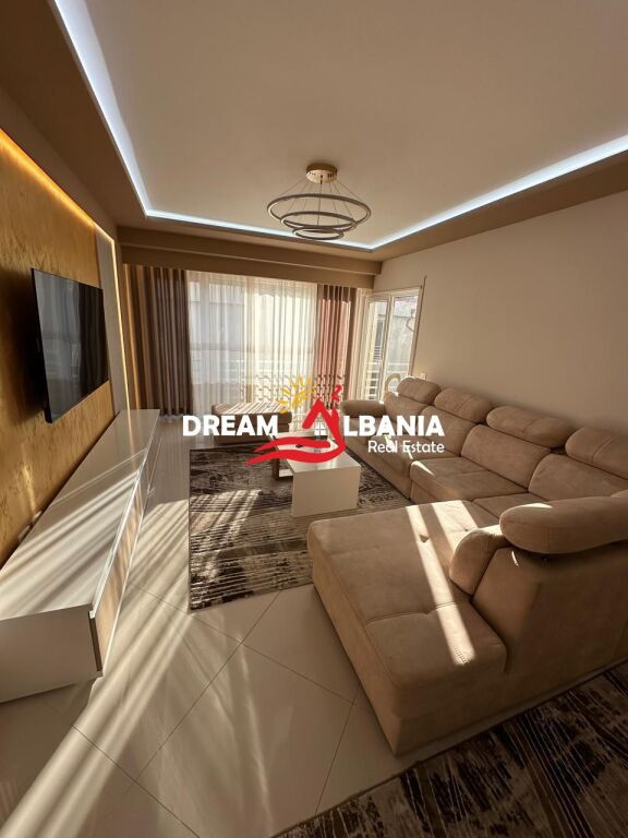 Duplex 3+1+3 me qera midis 2 Residencave Kodra e Diellit (ID 4231353).