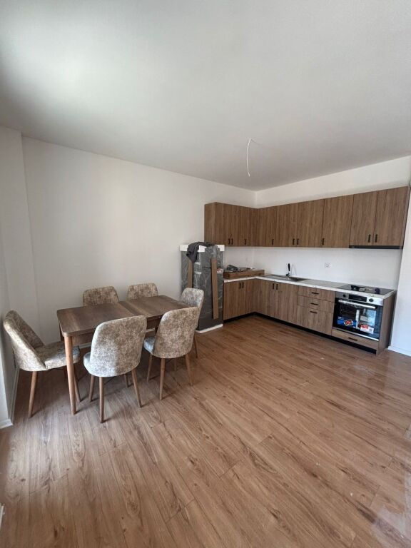Apartament 1+1 me qira ne Paskuqan!
