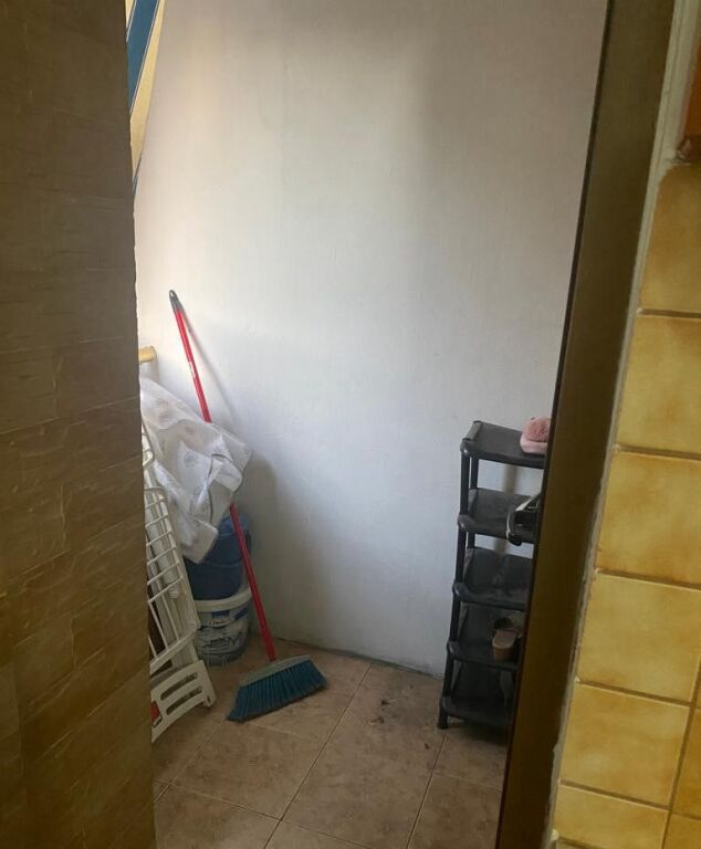 Rent | Garsoniere | Ish Parku i Autobusave | 300 €/month