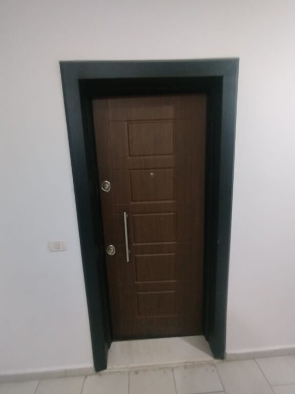 Furnished studio apartment for 300€ in Misto Mame