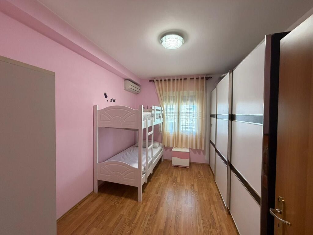 Appartamento 2+1+2 in affitto