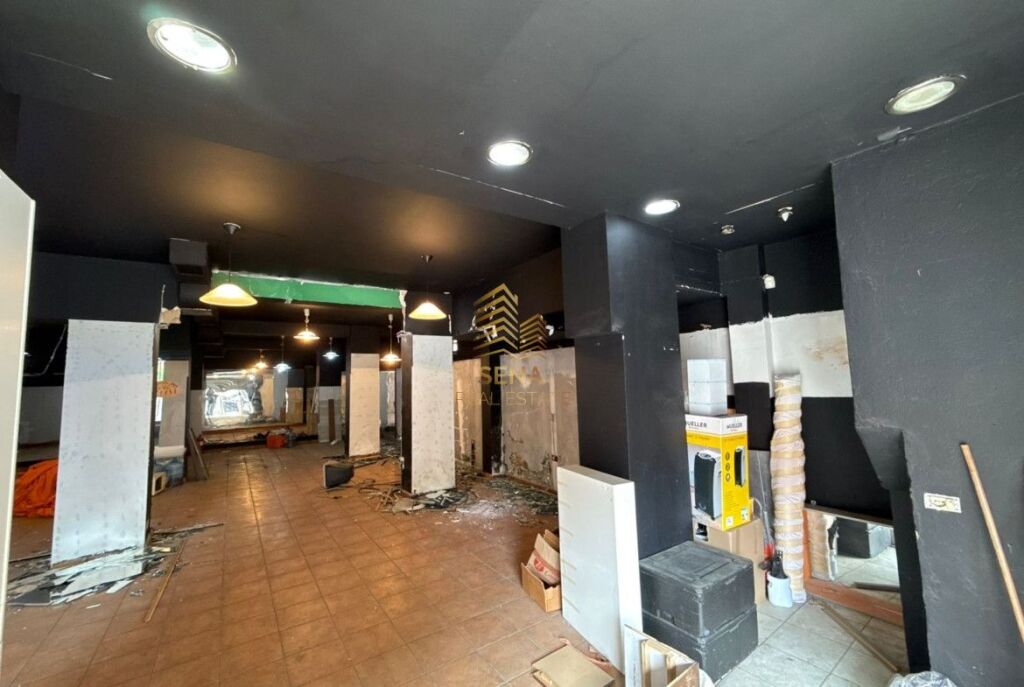 Shitet, Ambient biznesi 165m2, Xhamllik, 26,000,000 Leke