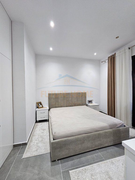 Shitet,Apartament 1+1, Selite, Tirane