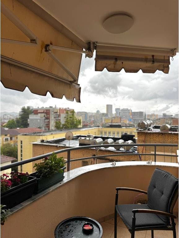 Elegancë Klasike &amp; Hapësira të Bollshme | Shitet Apartament 168m² - Medreseja, Tiranë