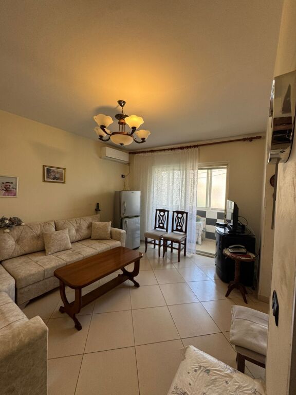 Appartamento 1+1 in vendita   Scuola "Vasil Shanto". 140.000 euro