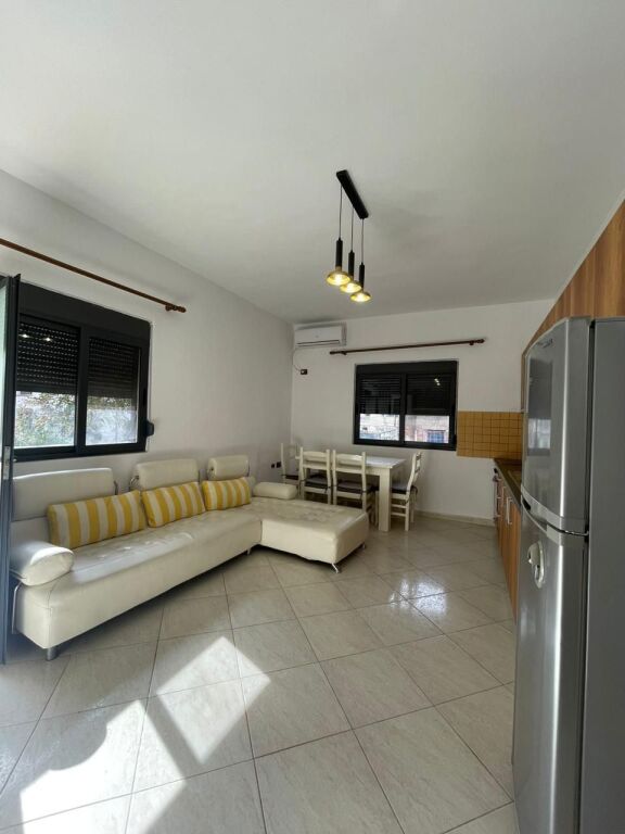 🏡 APARTAMENT ME QERA 2+1 + BALLKON MUZEUMI DURRES