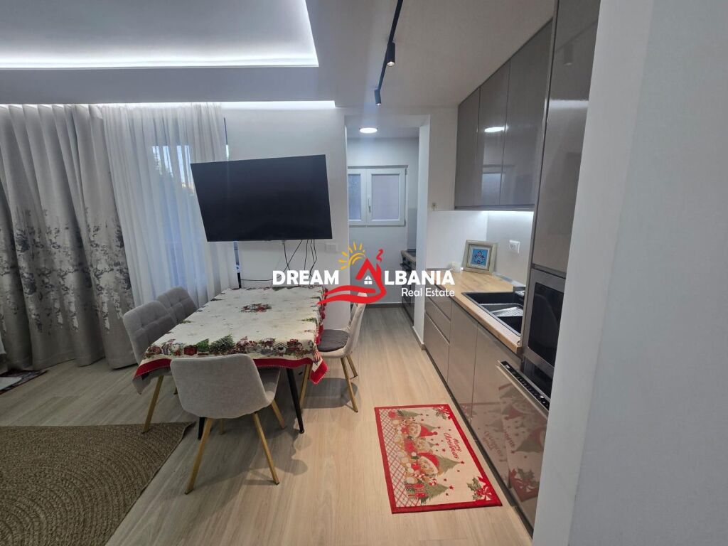 Apartment 2+1 for Sale at Brryli opposite Tirana Bank (ID 4129570)