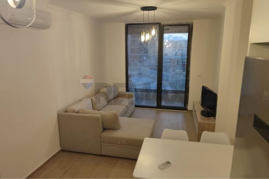Shitet Apartament 1+1 Ish-Fusha e Aviacionit