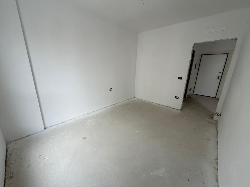 🏡 Apartment 1+1 for sale at Univers City, ideal for living or investment.💶 Price: 80,000 €