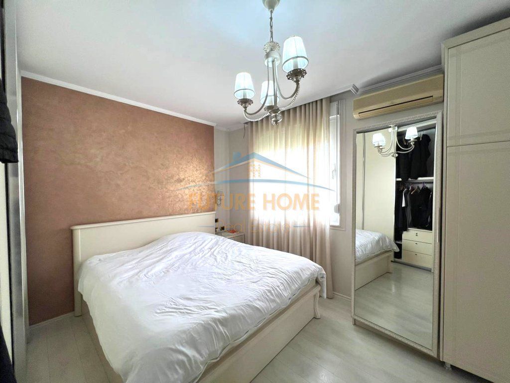 Affitto, Appartamento 2+1+2, Blloku, Tirane