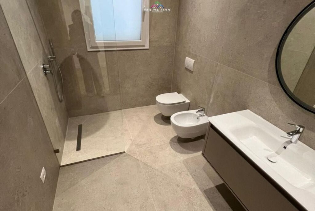 Vile 2- Kateshe Me Qera Tek Rruga e Elbasanit (ID BV22532) Tirane