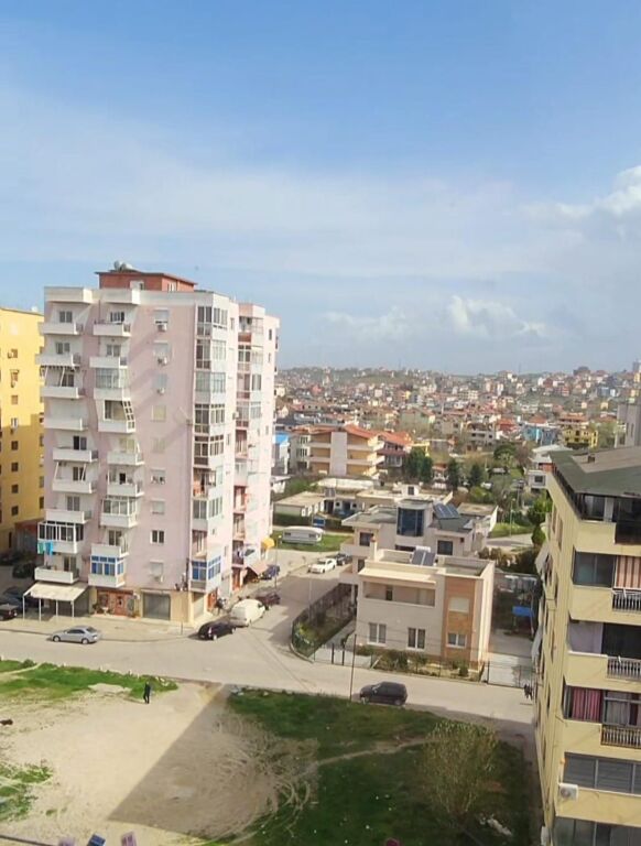 Shitet, Apartament 2+1, I Investuar në Detaje,Plazh,Durres