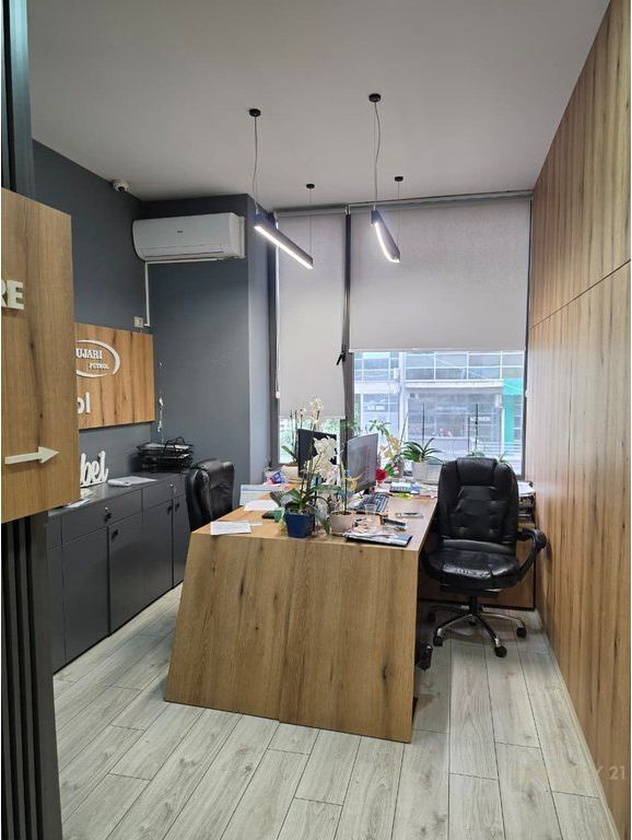 Ufficio in affitto nella zona di Don Bosko! 600 € /Mese