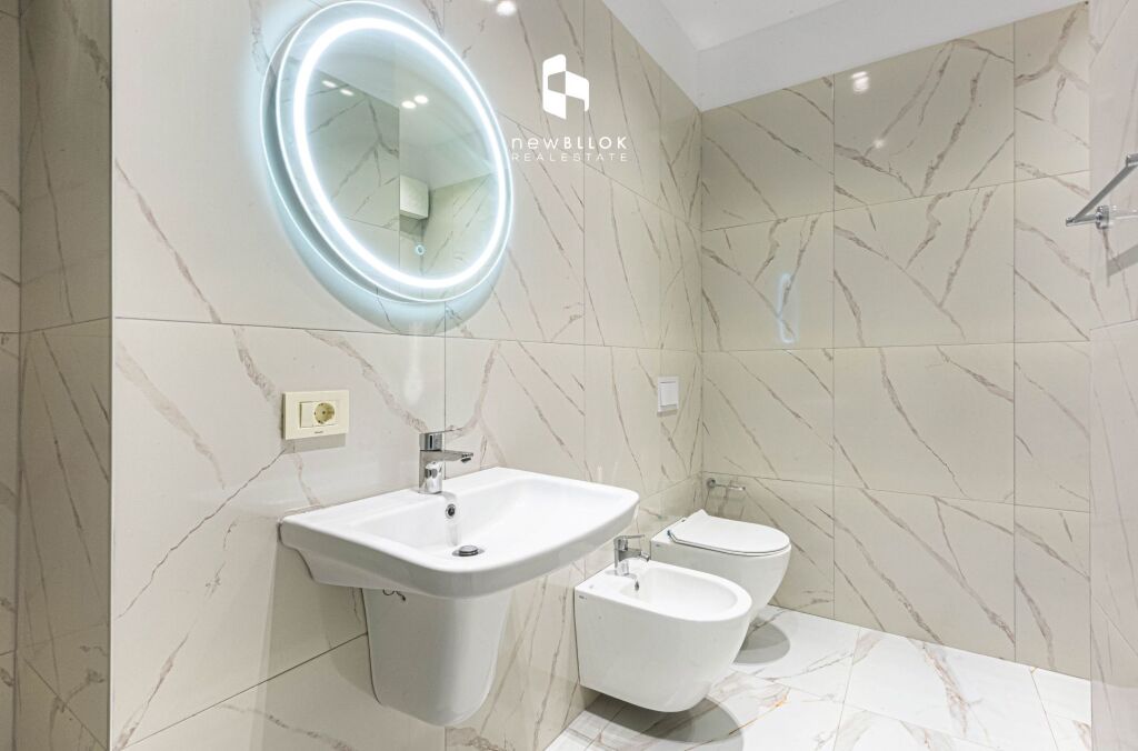 ✨️Me Qira: Elite Office 202m² ⭐️ 2 Parkime 3 WC🚾 / VERANDË - Kati 12📍 GOLDEN TOWER (MINE PEZA REZIDENCE) 🌇 2000€ NETO/Muaj 💥