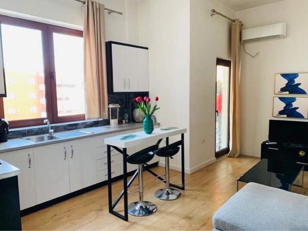 Appartamento in affitto 1+1 a Delijorgji
