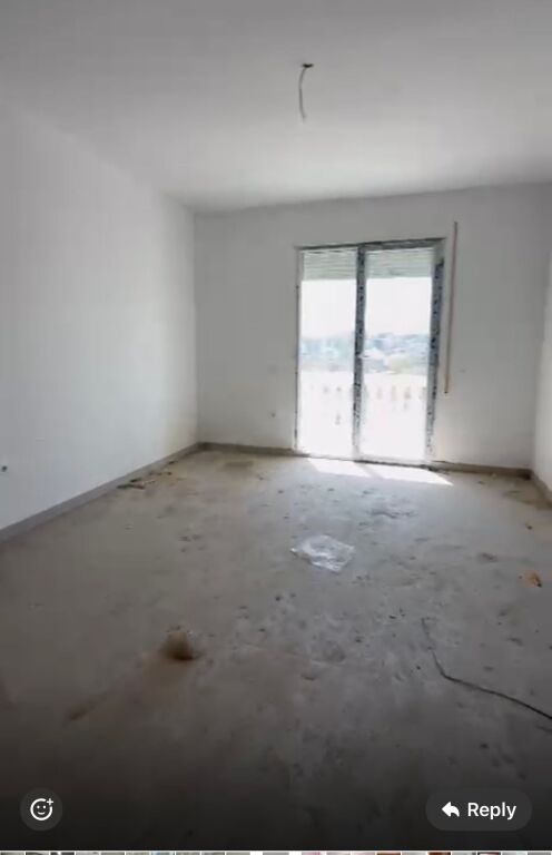 2+1,with a mortgage in Kamza,price 117,000 euros