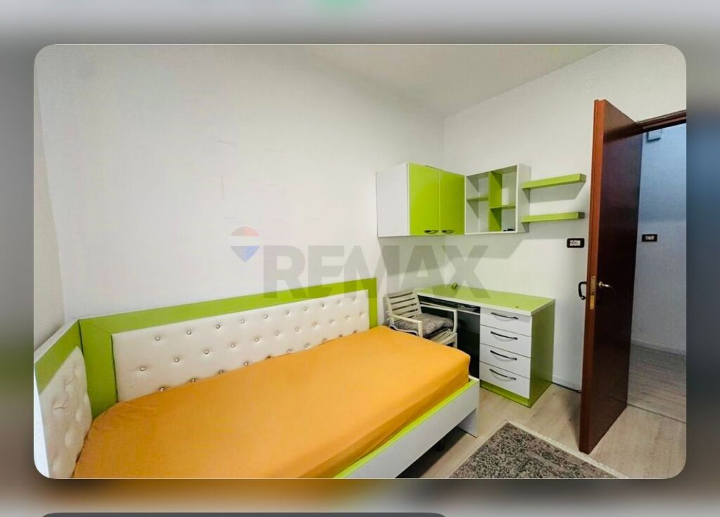 Appartamento 2+1 Palazzo con Freccia
