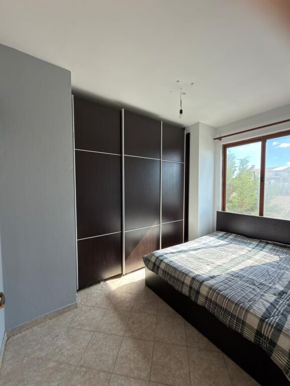 Apartsment ne shitje 1+1 Misto Mane Kombinat