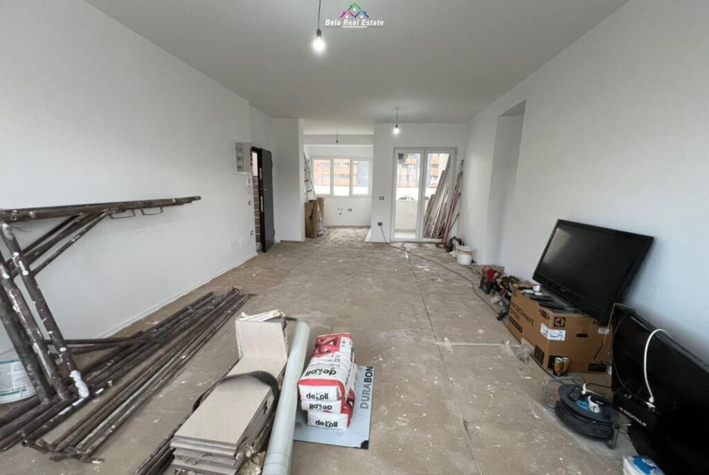 Zyre Me Qera 3+1 Ne Astir (ID BZ2969) Tirane