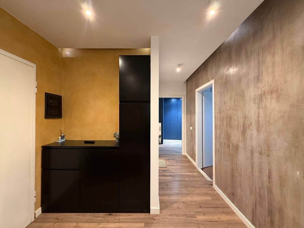 Jepet me Qera Apartament 2+1📍Kompleksi Kontakt, inxhinieria