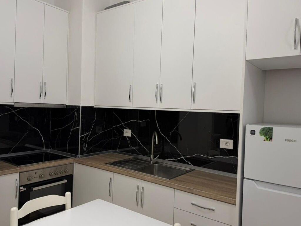 🏡 Appartamento 1+1 in affitto – Complesso Kadiu, Ali Demi 📍