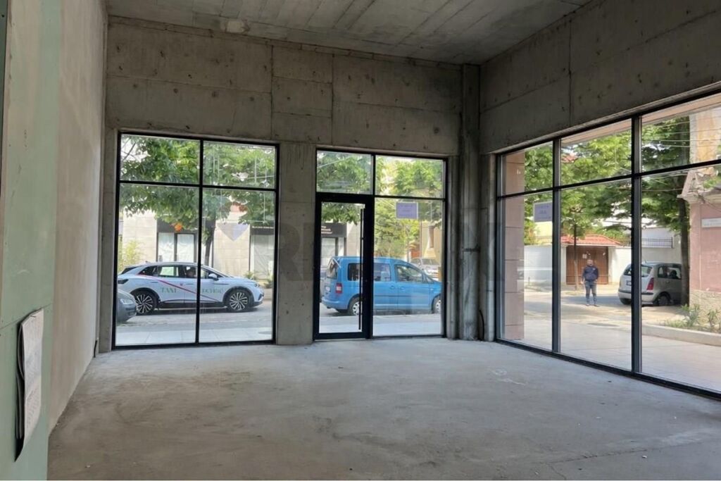 Commercial Space for Rent on Qemal Stafa Street