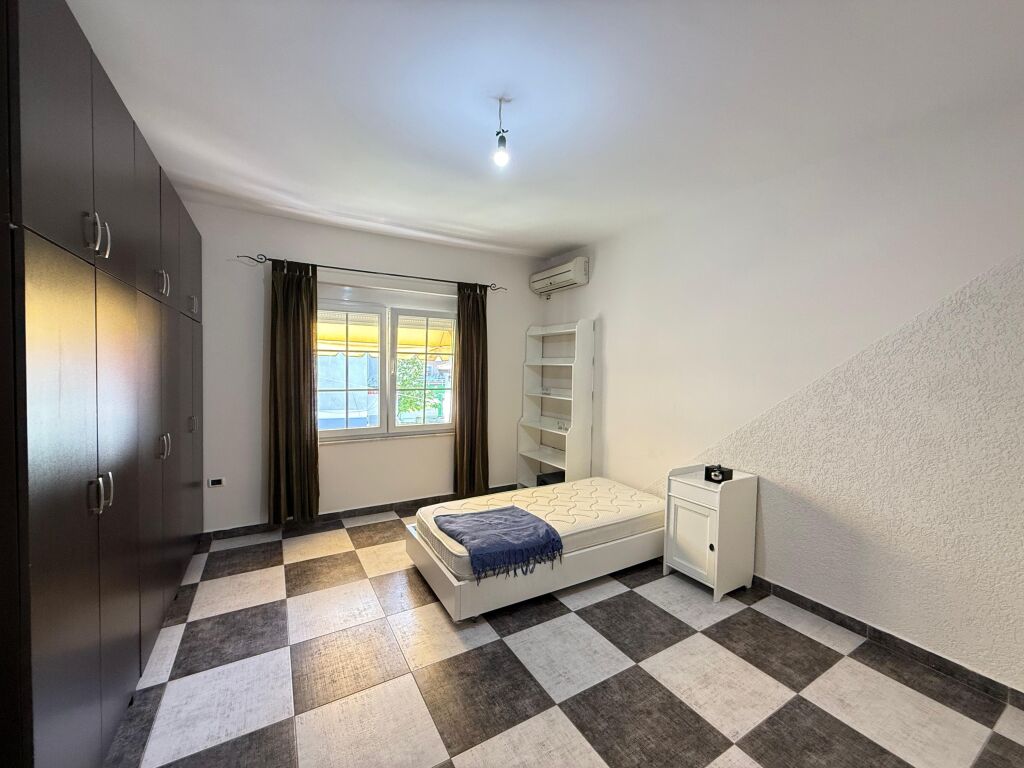 Apartament Ne Shitje 2+1 Tek Kodra e Diellit (ID B120863) Tirane
