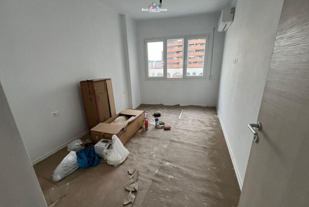 Zyre Me Qera 3+1 Ne Astir (ID BZ2969) Tirane