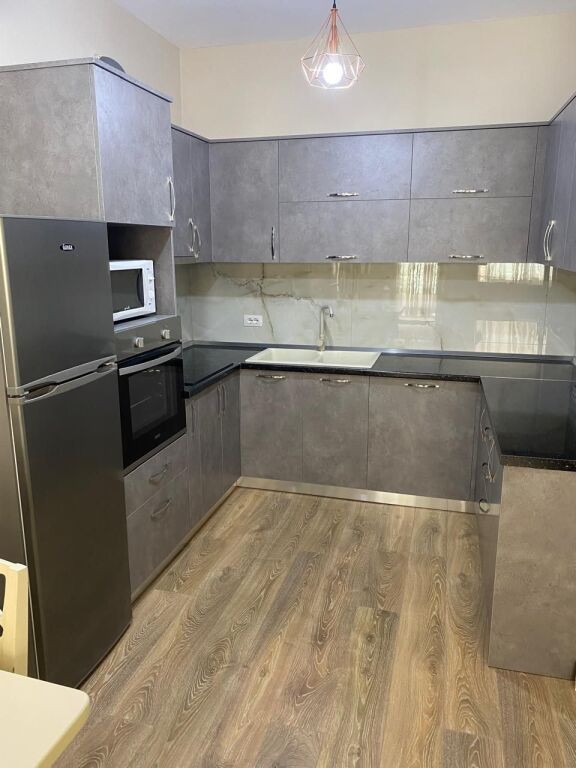 Qera,Apartament 2+1+2,Brryli