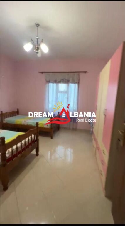 Jepet kate vile me qera  ne zonen e Vilave Gjermaneve prane Shkolles Elite (ID 4251449 )