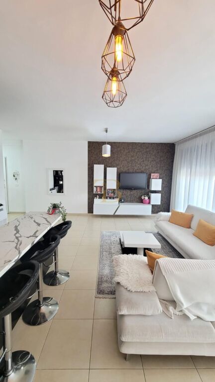 Shitet, Apartament 2+1, RESIDENCA ALBA