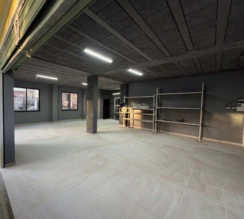 WAREHOUSES FOR RENT 120 M2 LAPRAKE 75,000 LEKE FH-67415