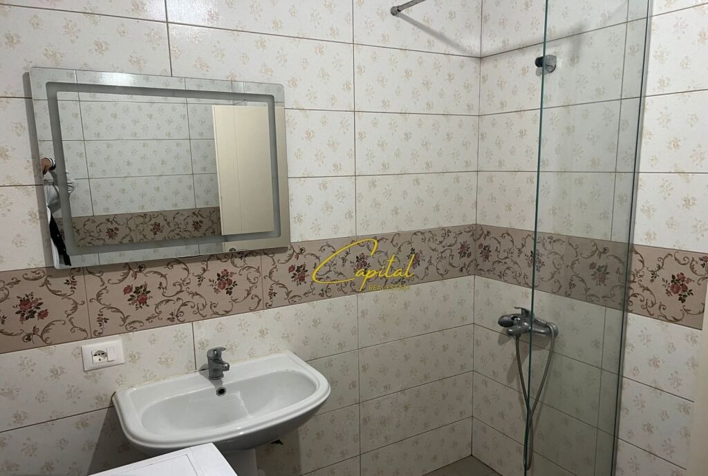 APARTAMENT ME QIRA 2+1 ASTIR 50.000 LEKE