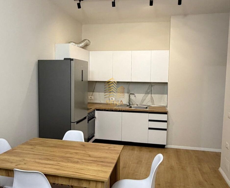 Qira, Apartament, 2+1+blk, Kompleksi Inerti – 5 Maji, 50.000 Lek/Muaj
