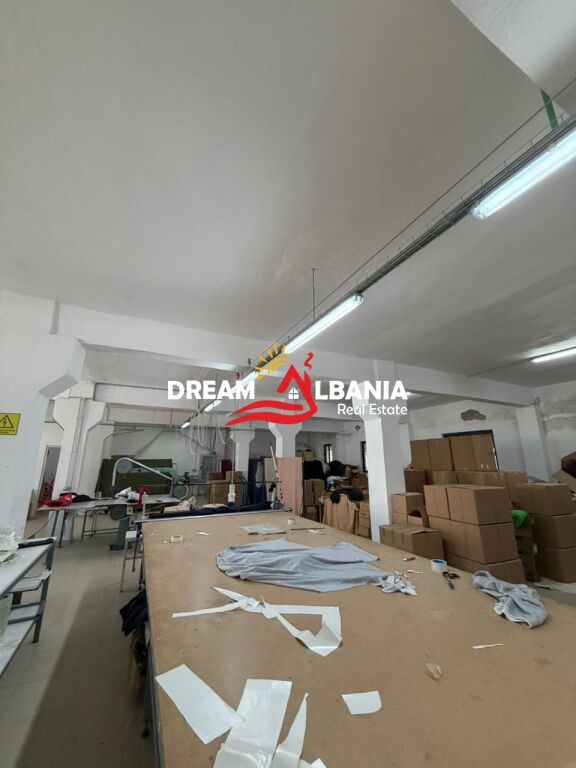 Business Building for Rent at Fabrika e Qelqit Street - Tirana (4281306)