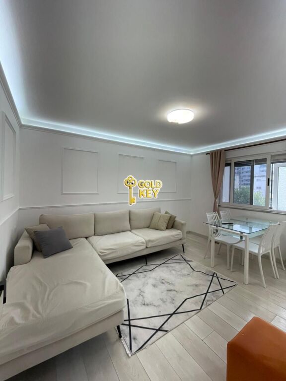 🏡 APARTAMENT ME QERA 2+1 – Qendër, pranë Flagship Center, Durrës