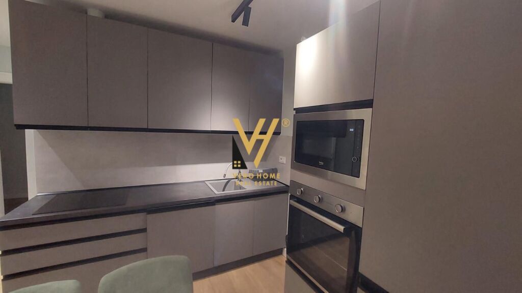 JEPET APARTAMENT 1+1 ME QIRA TE KOMUNA E PARISIT 700 EURO
