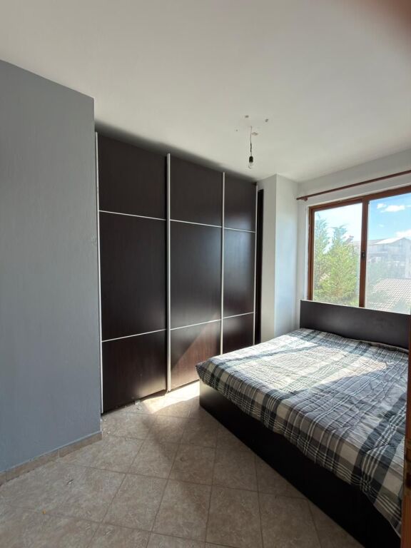 Apartsment ne shitje 1+1 Misto Mane Kombinat