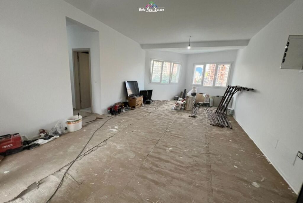 Zyre Me Qera 3+1 Ne Astir (ID BZ2969) Tirane