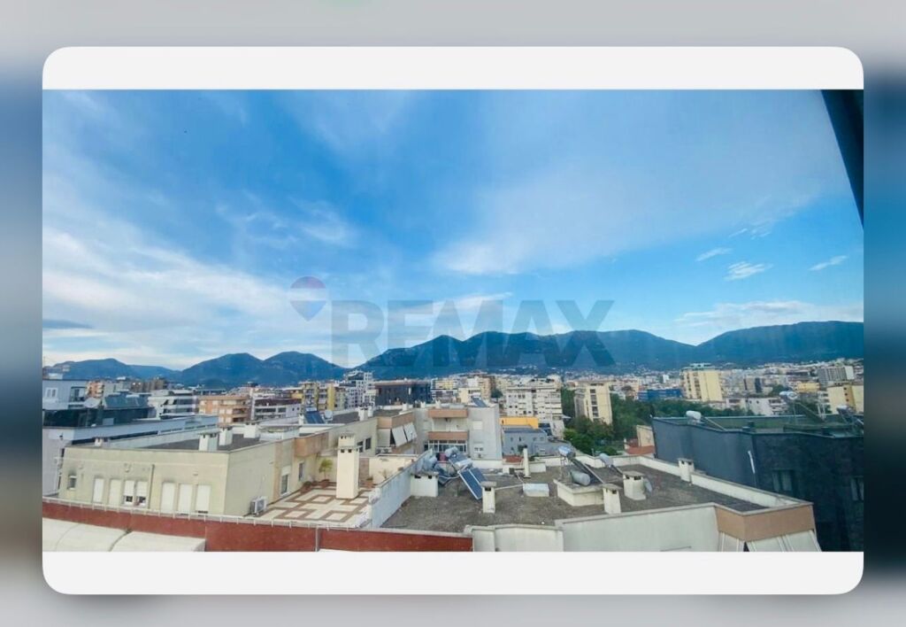 Apartament 2+1 Pazari i Ri