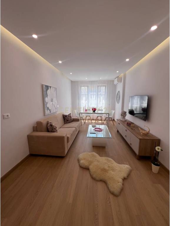 APPARTAMENTO 2+1 IN AFFITTO VICINO, NELLA ZONA DELL'EX BLOCCO 850 € /Mese