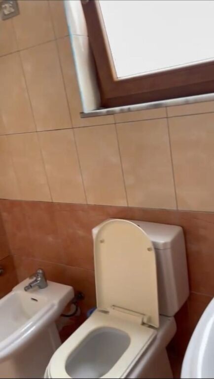 GARSIONERE 20000 LEKE.QYTET STUDENTI