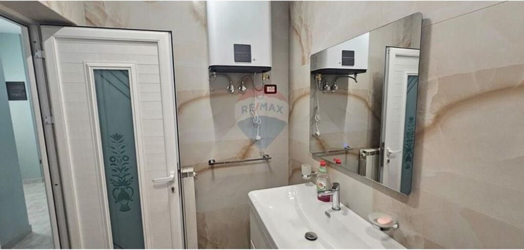 First floor of a villa for rent in Ali Dem