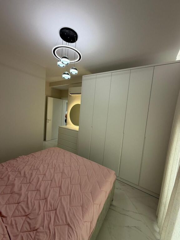 🏡✨ QERA – Apartament 2+1+2 tek Kompleksi Golden Park 📍 Përballë Spitalit Amerikan 3💰 Çmimi: 60.000 Lekë / muaj