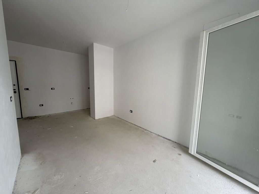 🏡 Apartment 1+1 for sale at Univers City, ideal for living or investment.💶 Price: 80,000 €