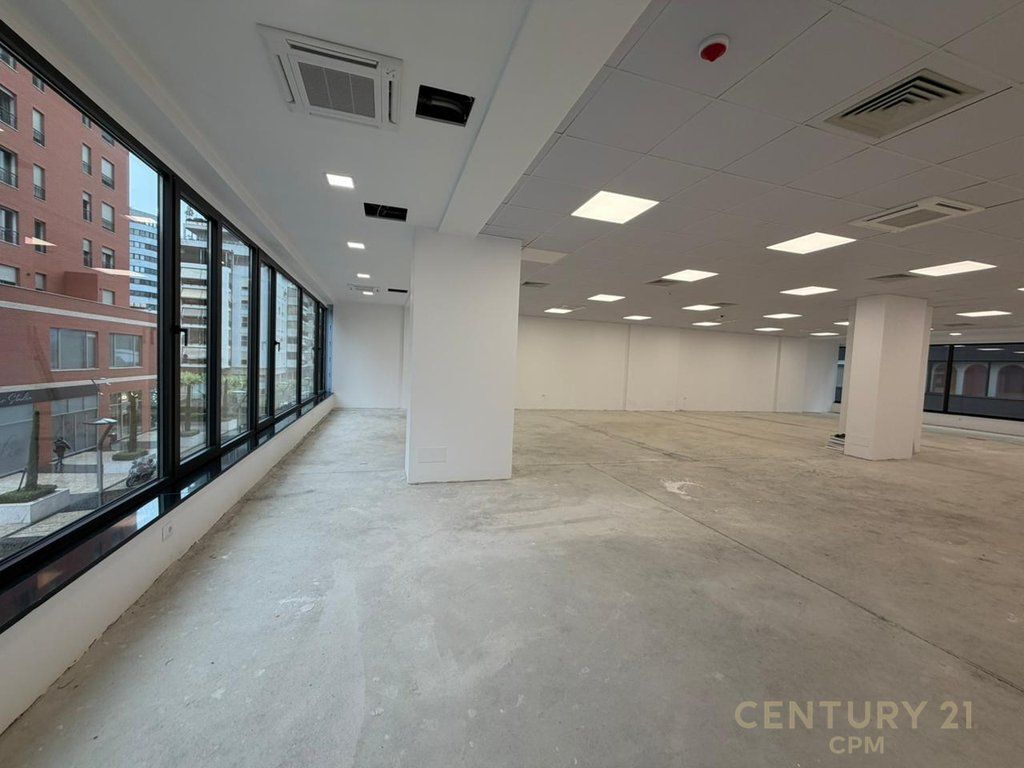 Office for rent at the "Delijorgji" Complex