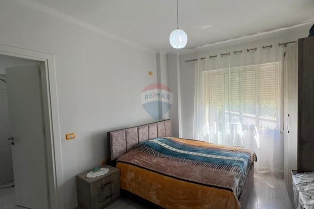 Apartament 2+1+2 për shitje Freku