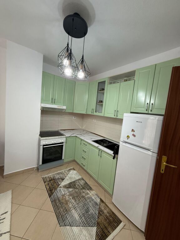Shitet, Apartament 1+1, Tek Hotel Epidamn – Golem.