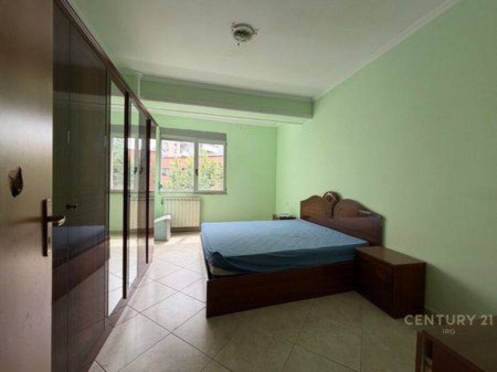 Office Space, At Halili Complex !!